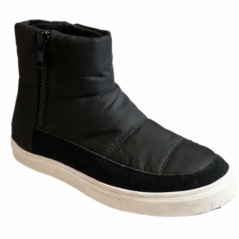Blondo details women’s